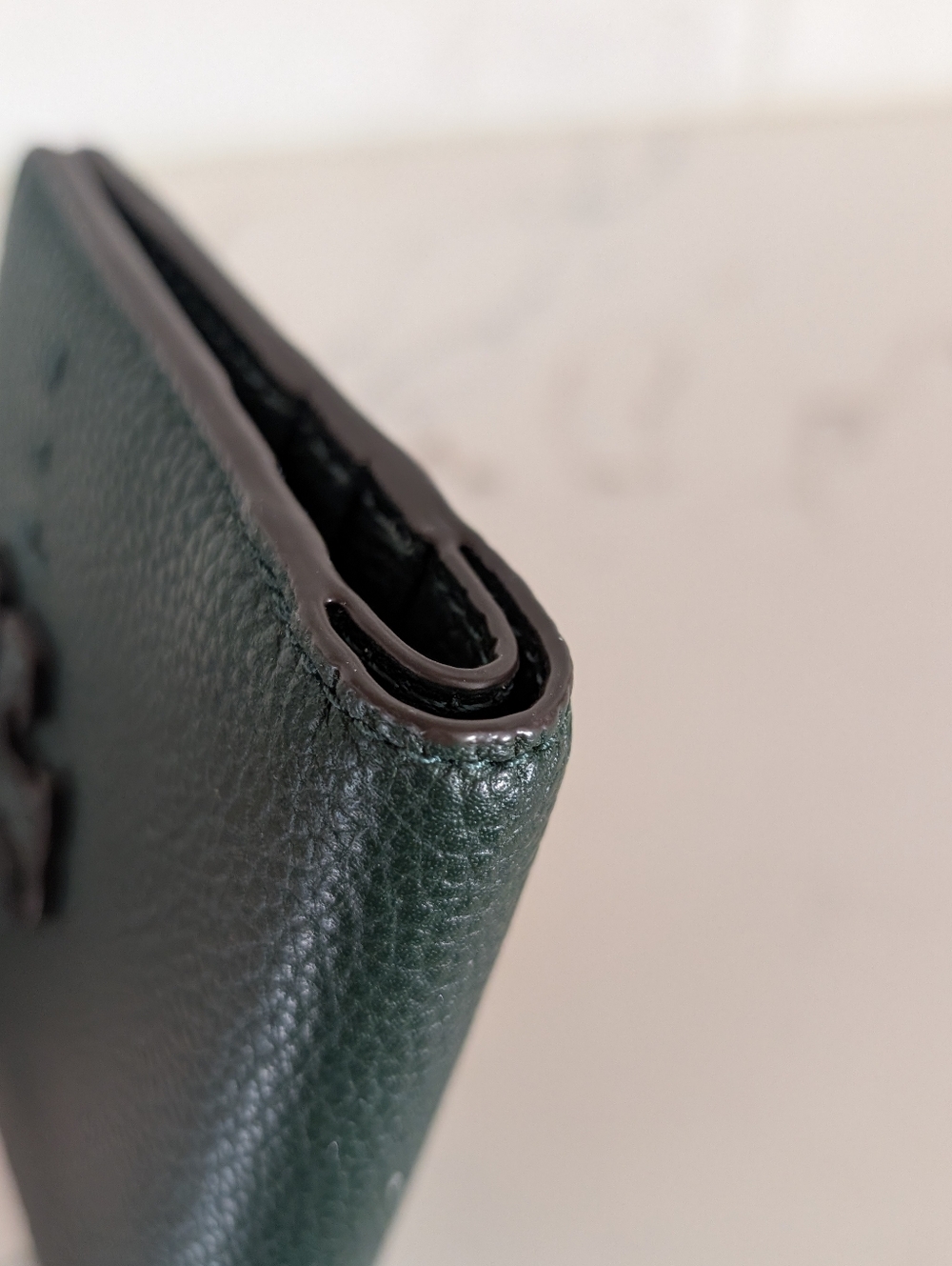 Tory Burch Pebbled Leather Card Zip Wallet - EUC - Green 4x3.75 Inches - Picture 5 of 16